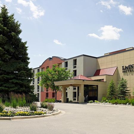 Livinn Hotel Minneapolis South / Burnsville Exterior photo